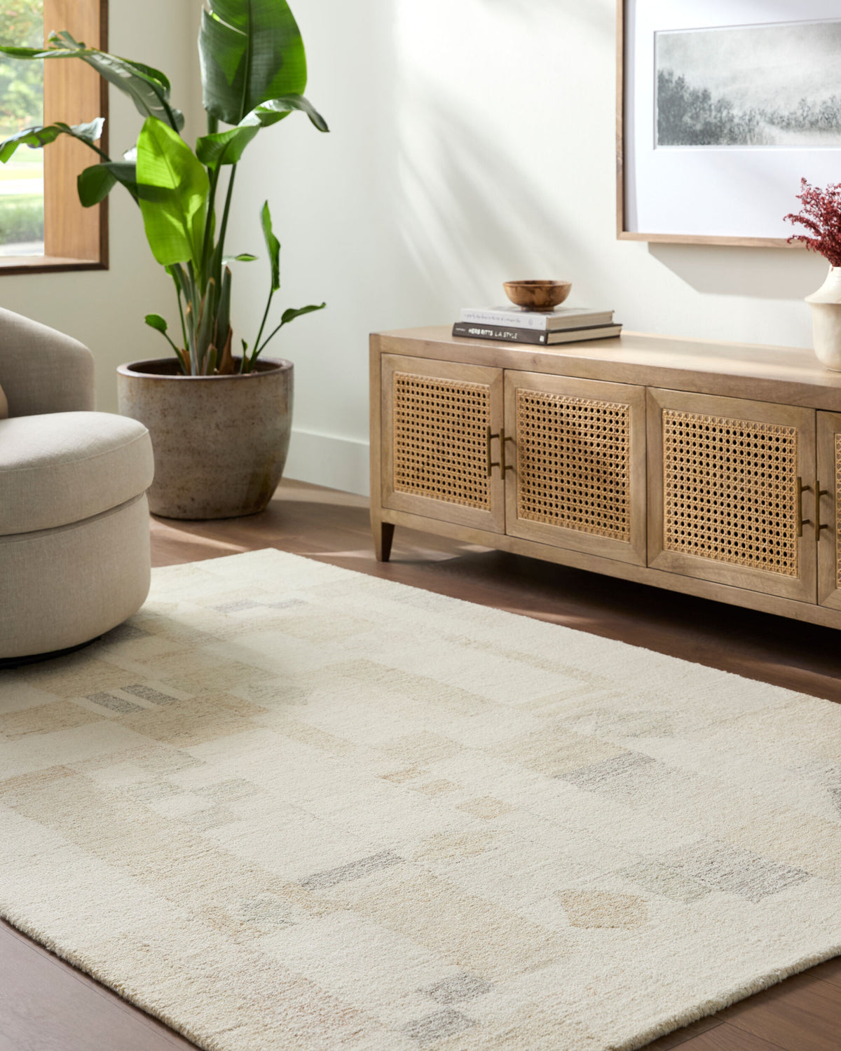 Granada GND-2373 Hand Tufted Rug