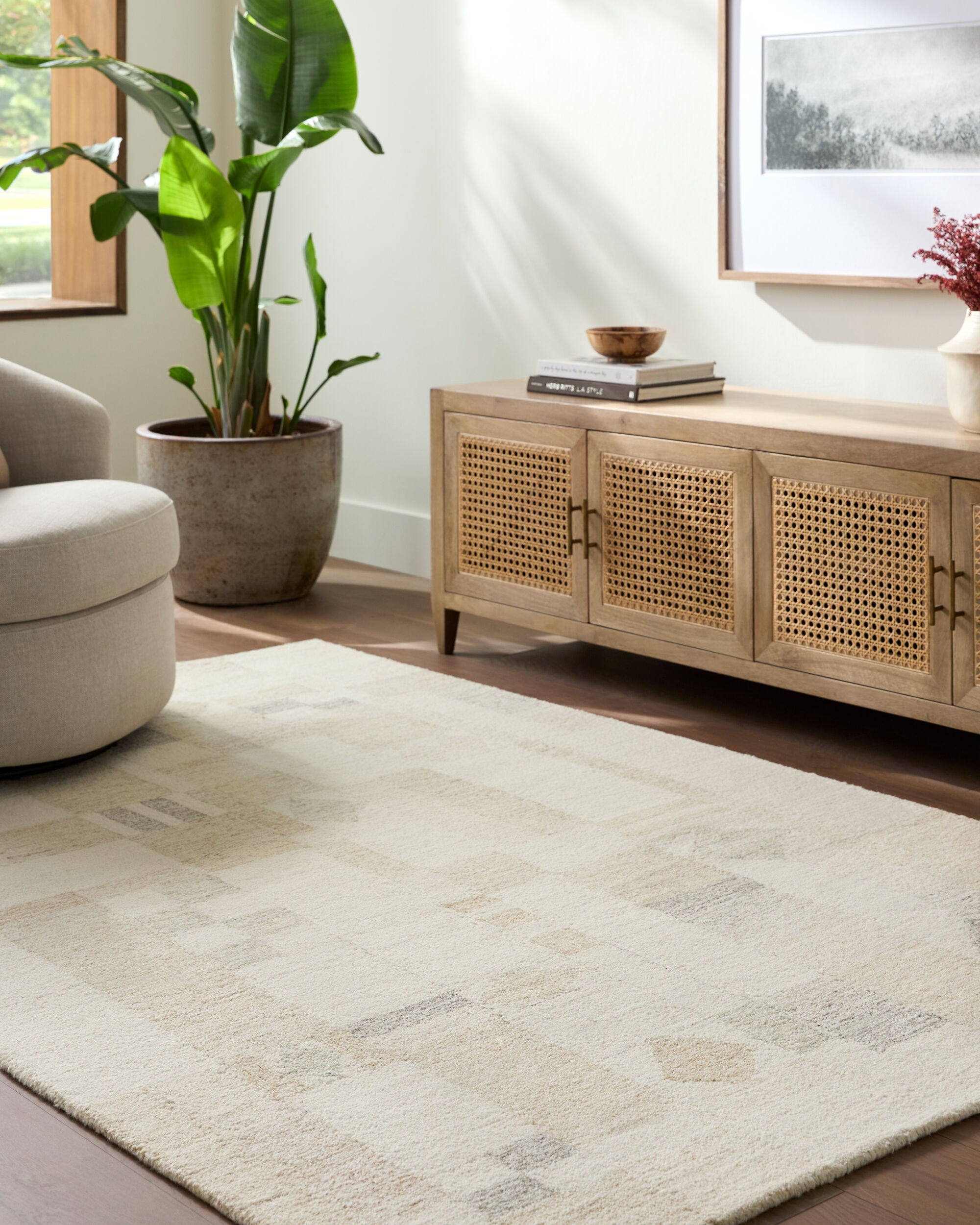 Granada GND-2373 Hand Tufted Rug