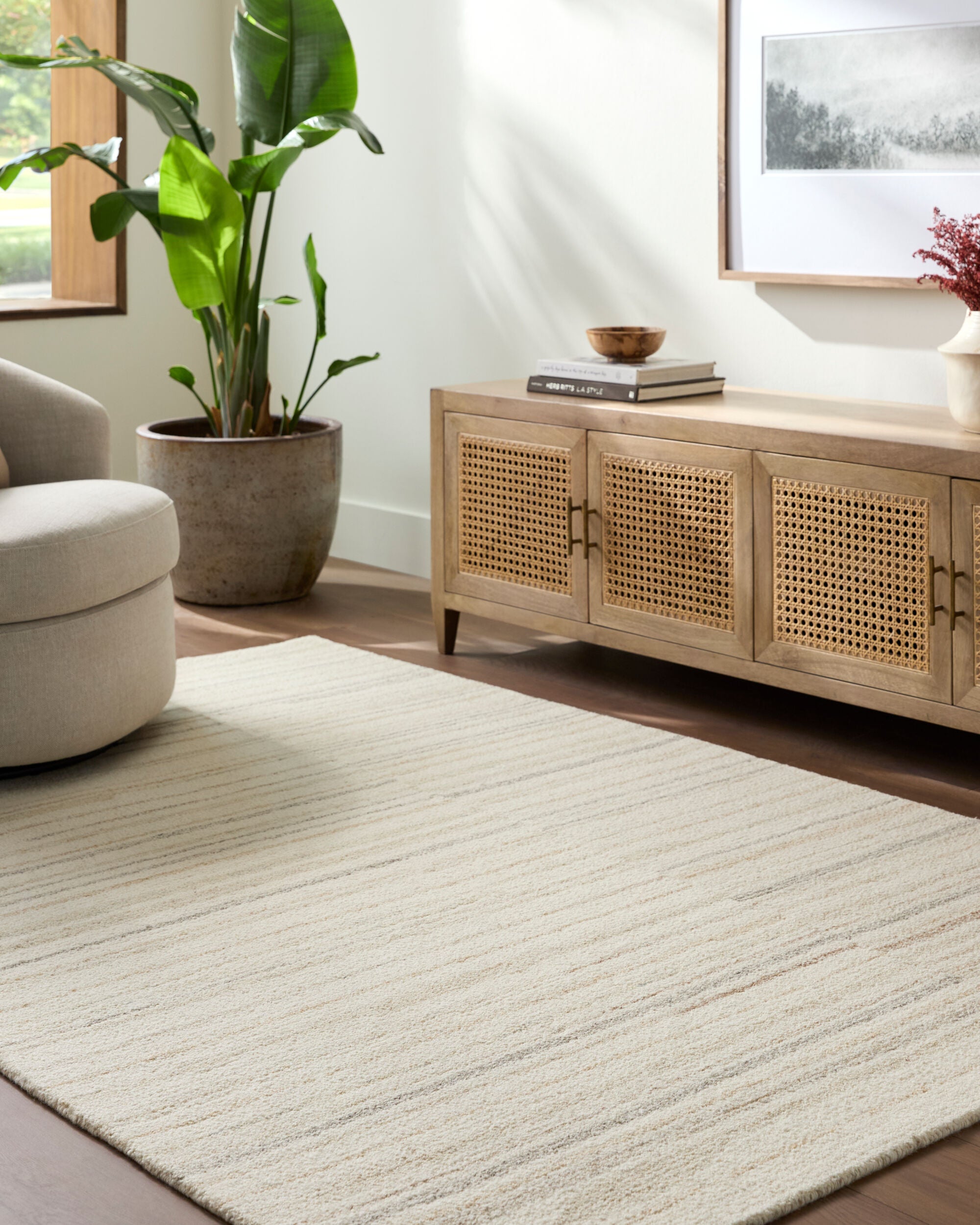 Granada GND-2374 Hand Tufted Rug