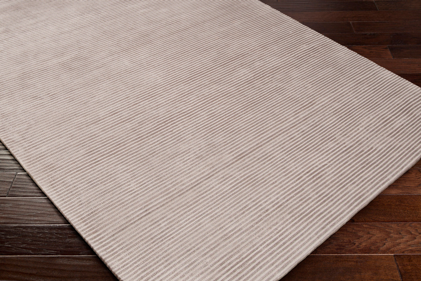 Graphite GPH-50 2' x 3' Handmade Faux Silk Accent Rug