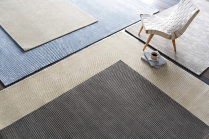 Graphite GPH-50 Hand Loomed Rug