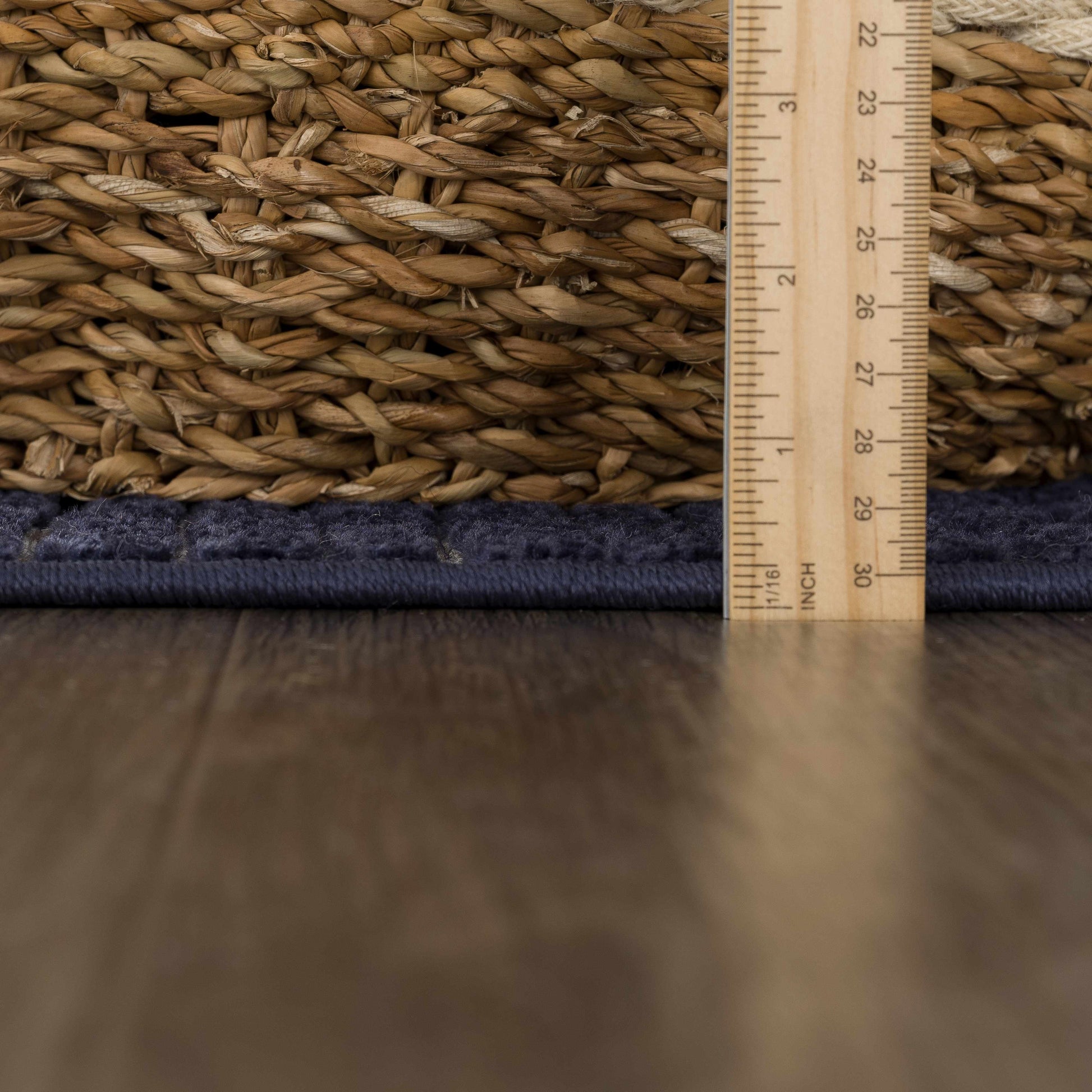 Greenwich GWC-2324 Machine Woven Rug