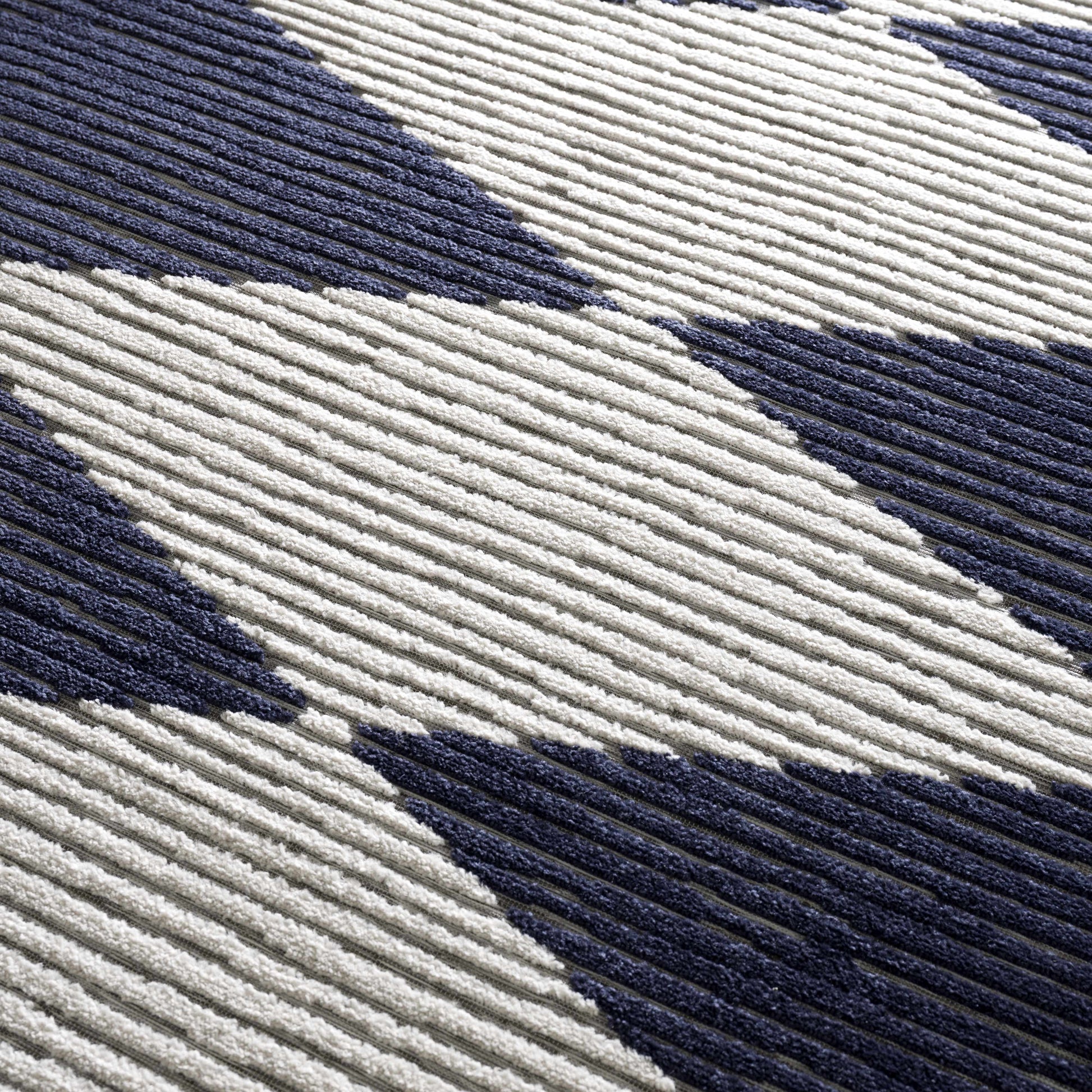 Greenwich GWC-2324 Machine Woven Rug