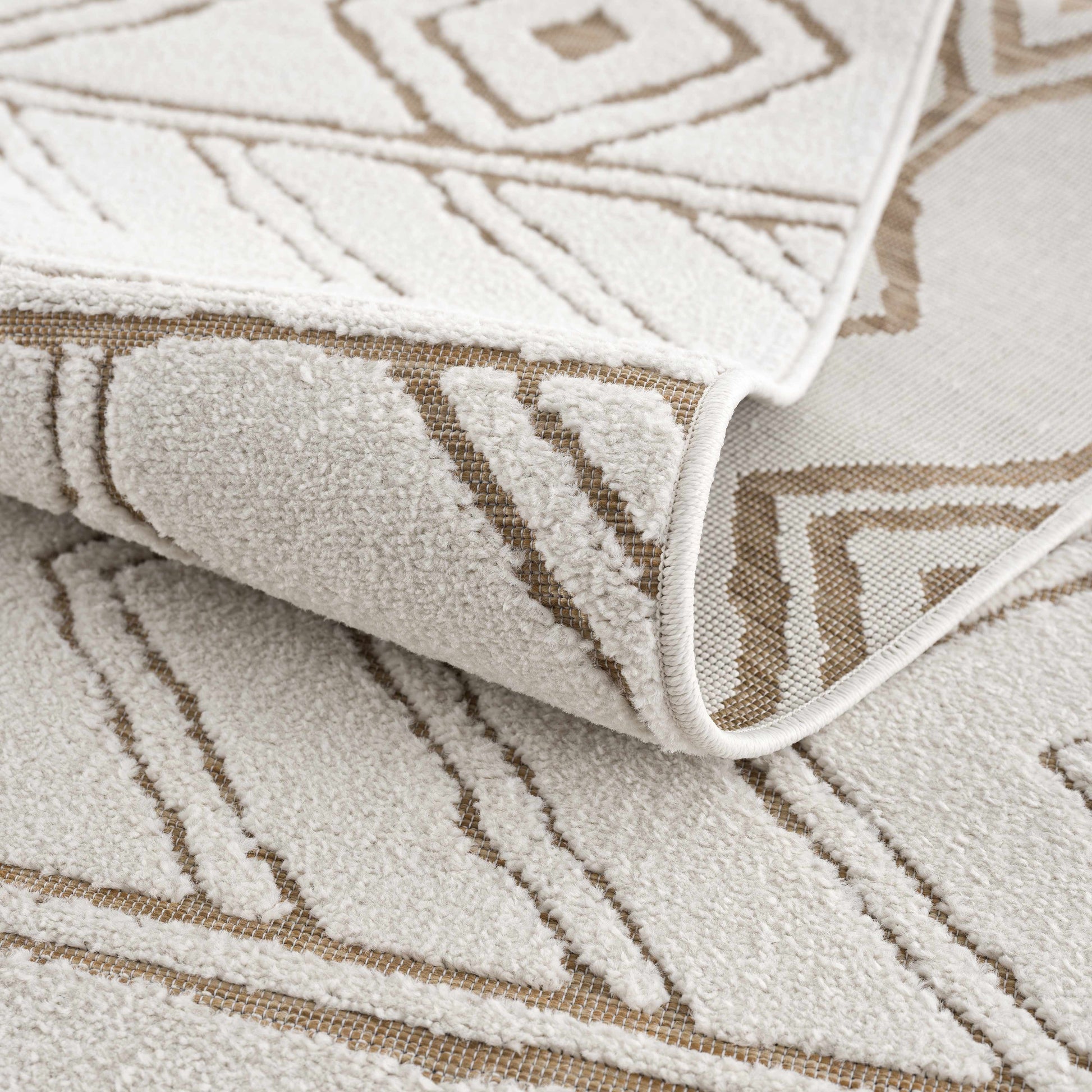 Greenwich GWC-2327 Machine Woven Rug