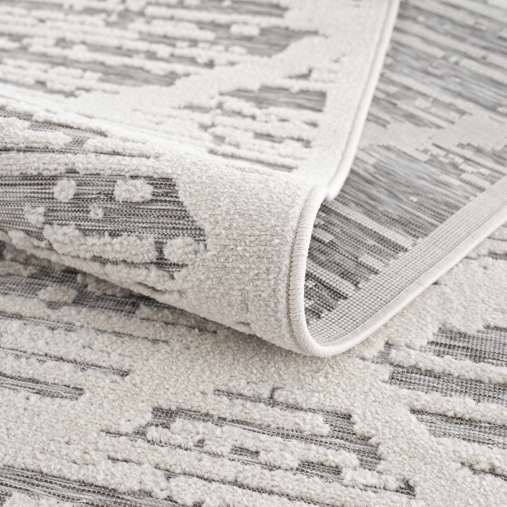 Greenwich GWC-2328 Machine Woven Rug