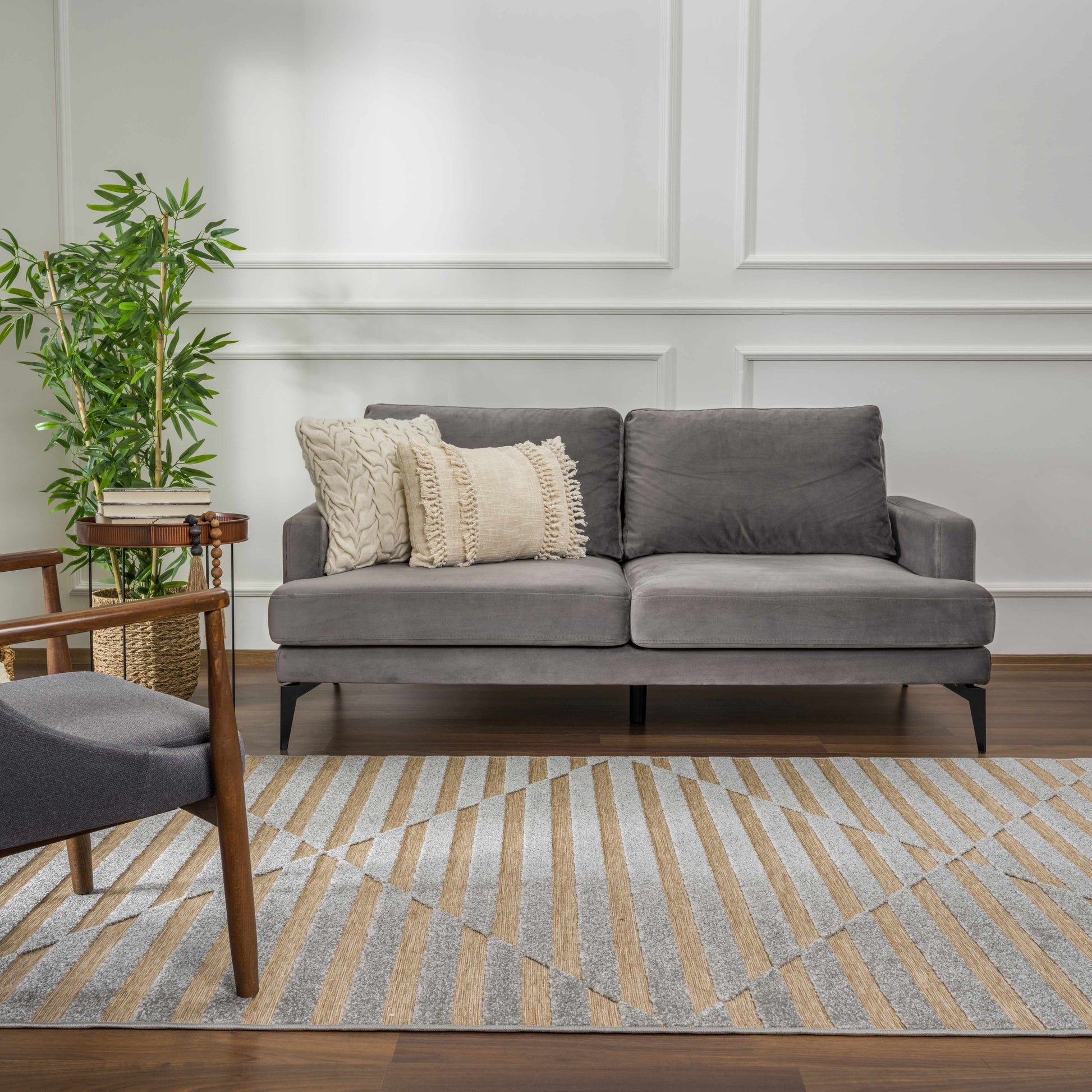 Greenwich GWC-2335 Machine Woven Rug