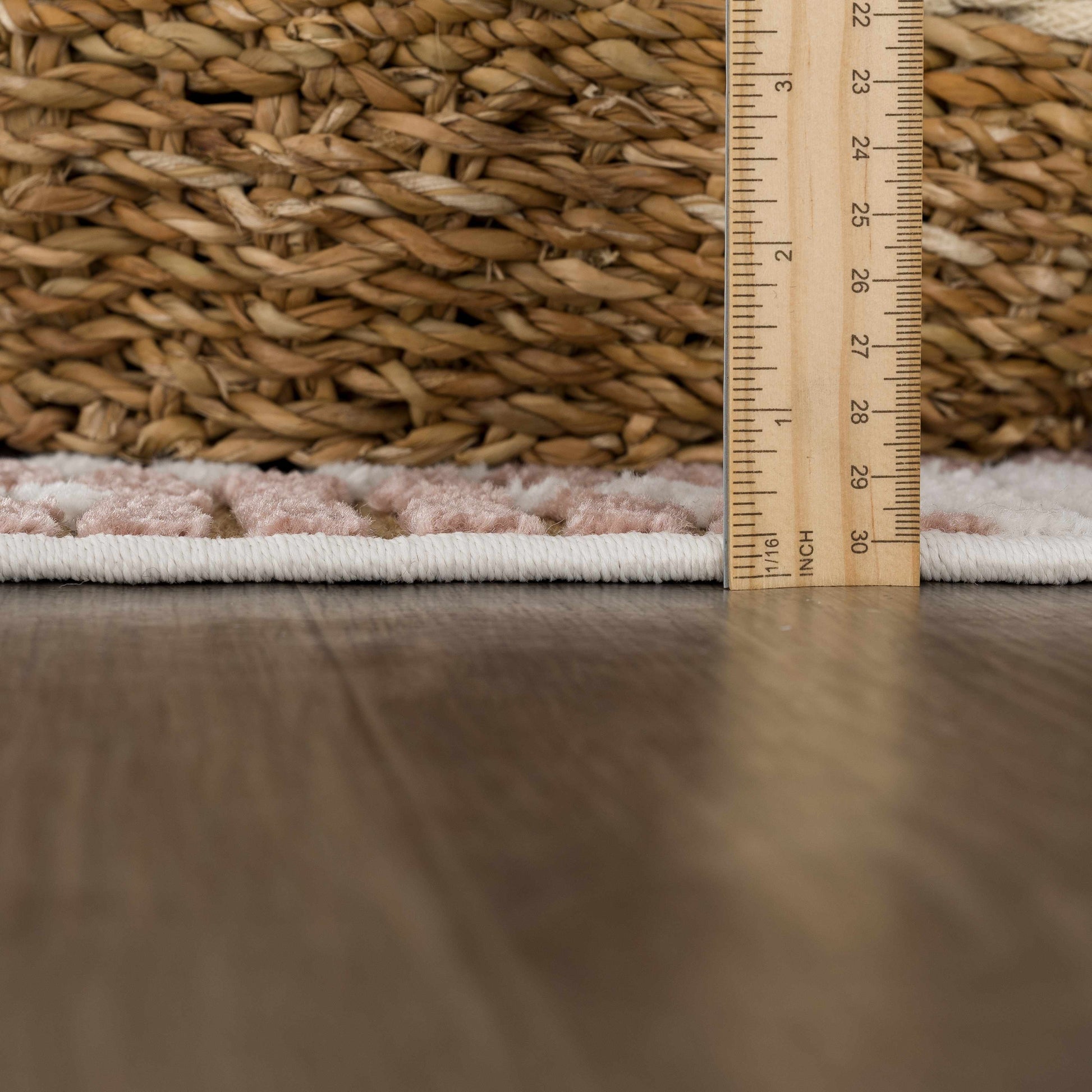 Greenwich GWC-2339 Machine Woven Rug