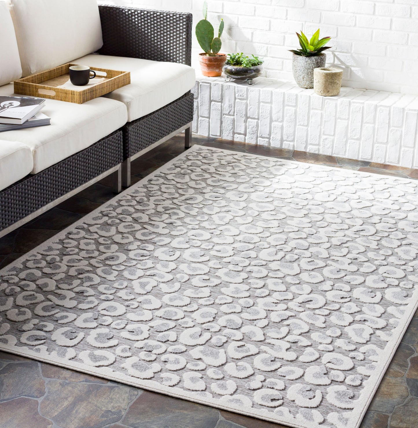 Greenwich GWC-2313 5' x 7' Machine Woven Indoor/Outdoor Area Rug