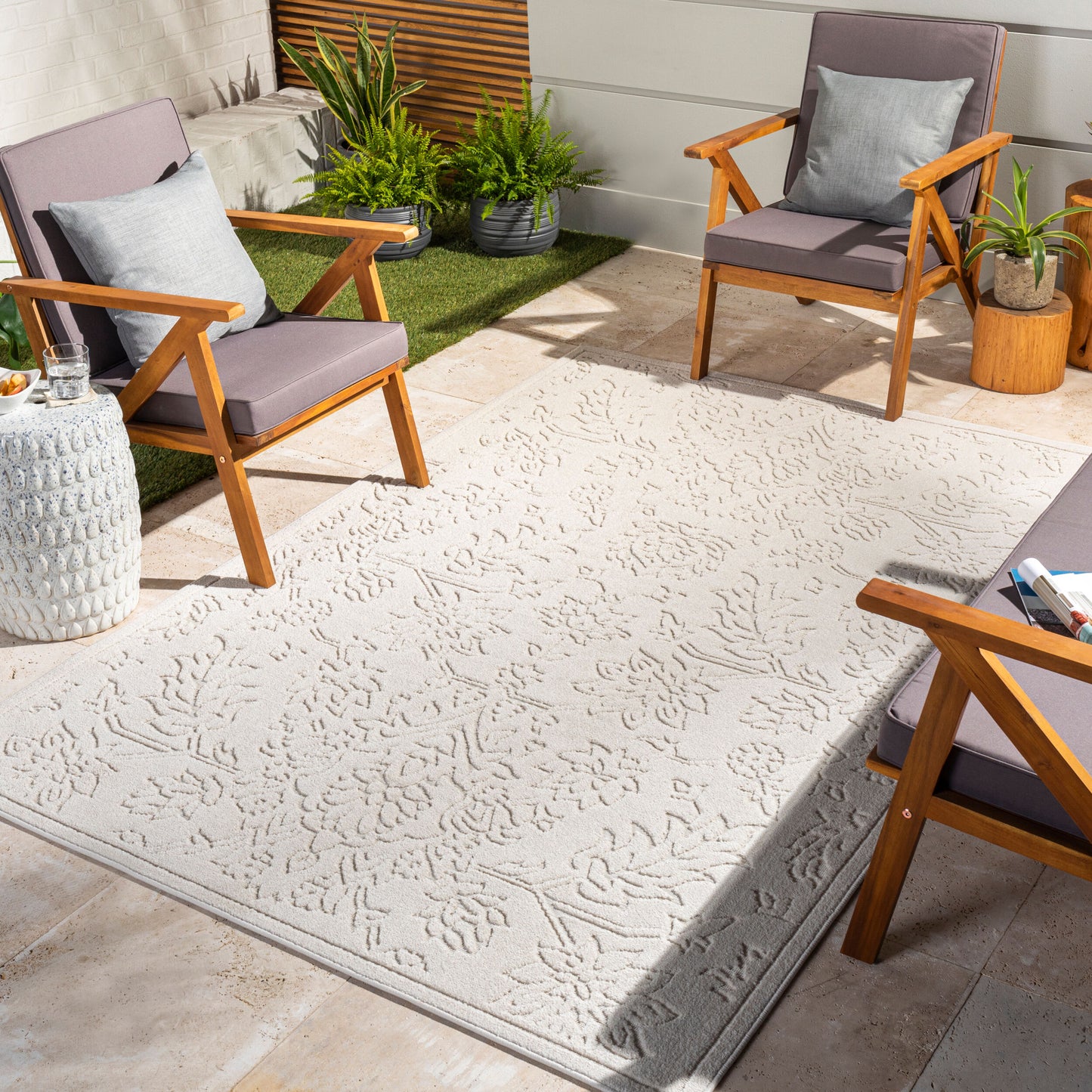 Greenwich GWC-2330 2' x 3' Machine Woven Indoor/Outdoor Accent Rug