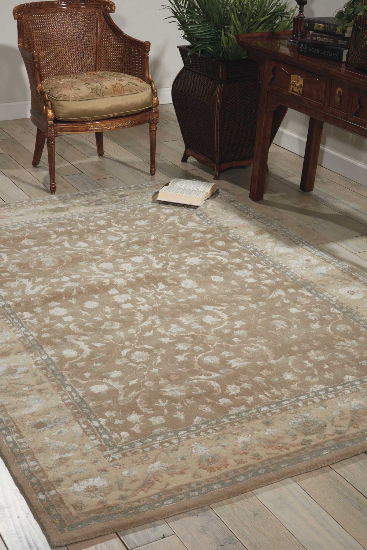 Symphony SYM04 Latte Tufted Rug