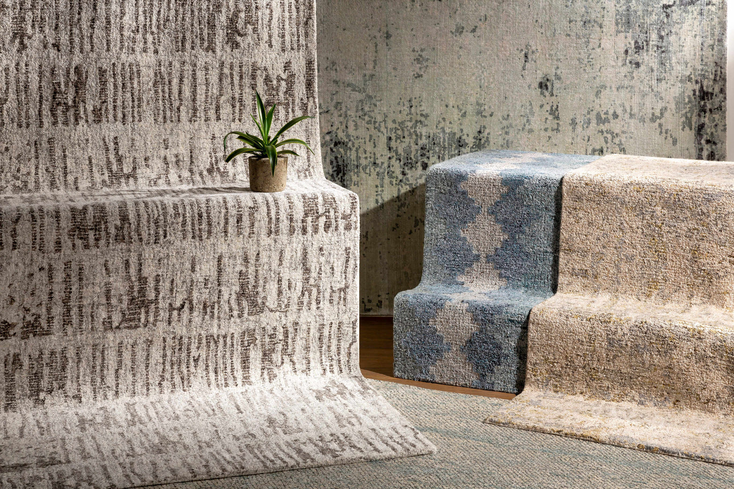 Helen HLE-2303 Hand Loomed Rug