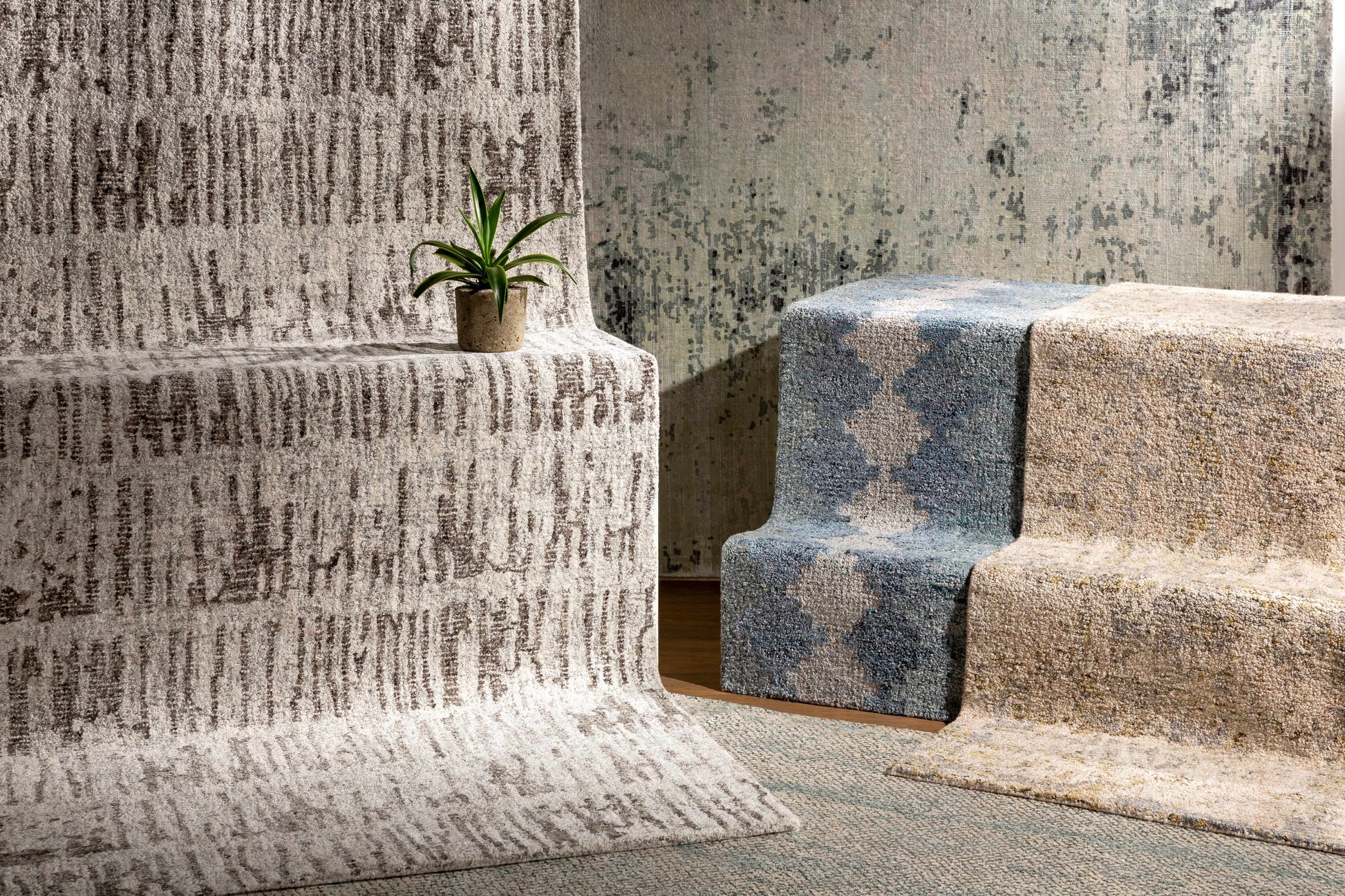 Helen HLE-2303 Hand Loomed Rug