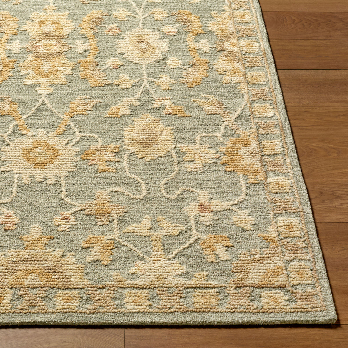 Hayriye Hand Tufted Rug