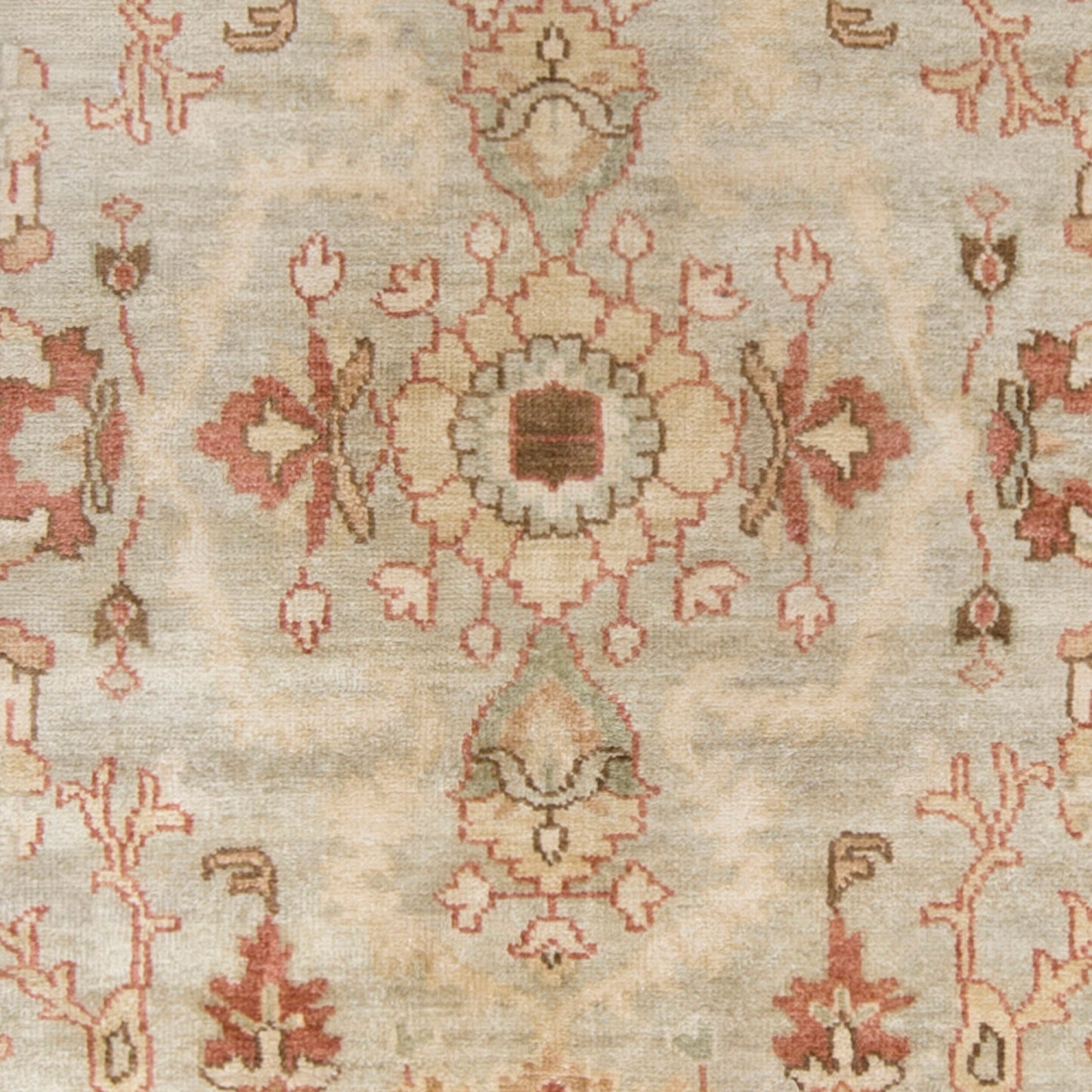 Hillcrest HIL-9000 2' x 3' Handmade Wool Accent Rug