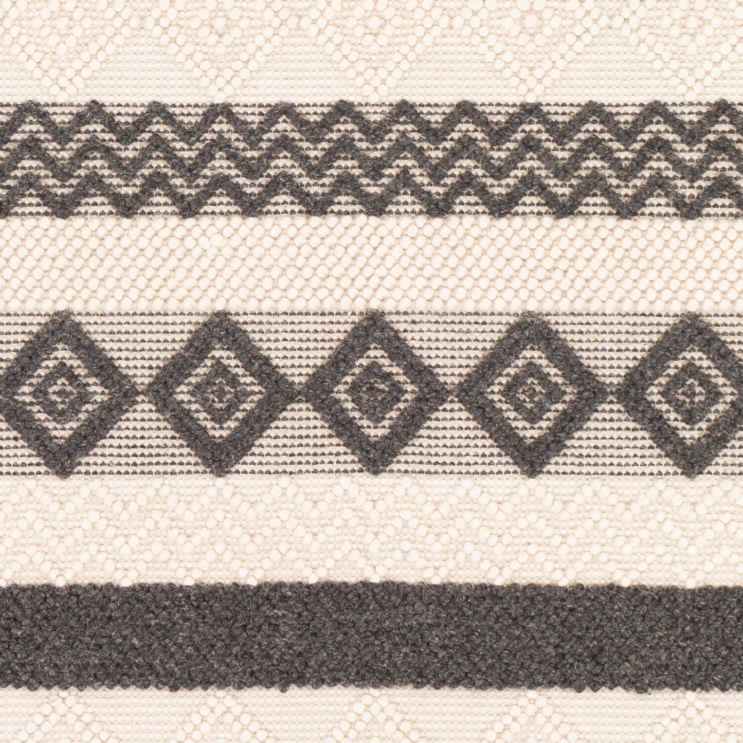 Hygge HYG-2301 2' x 3' Handmade Accent Rug