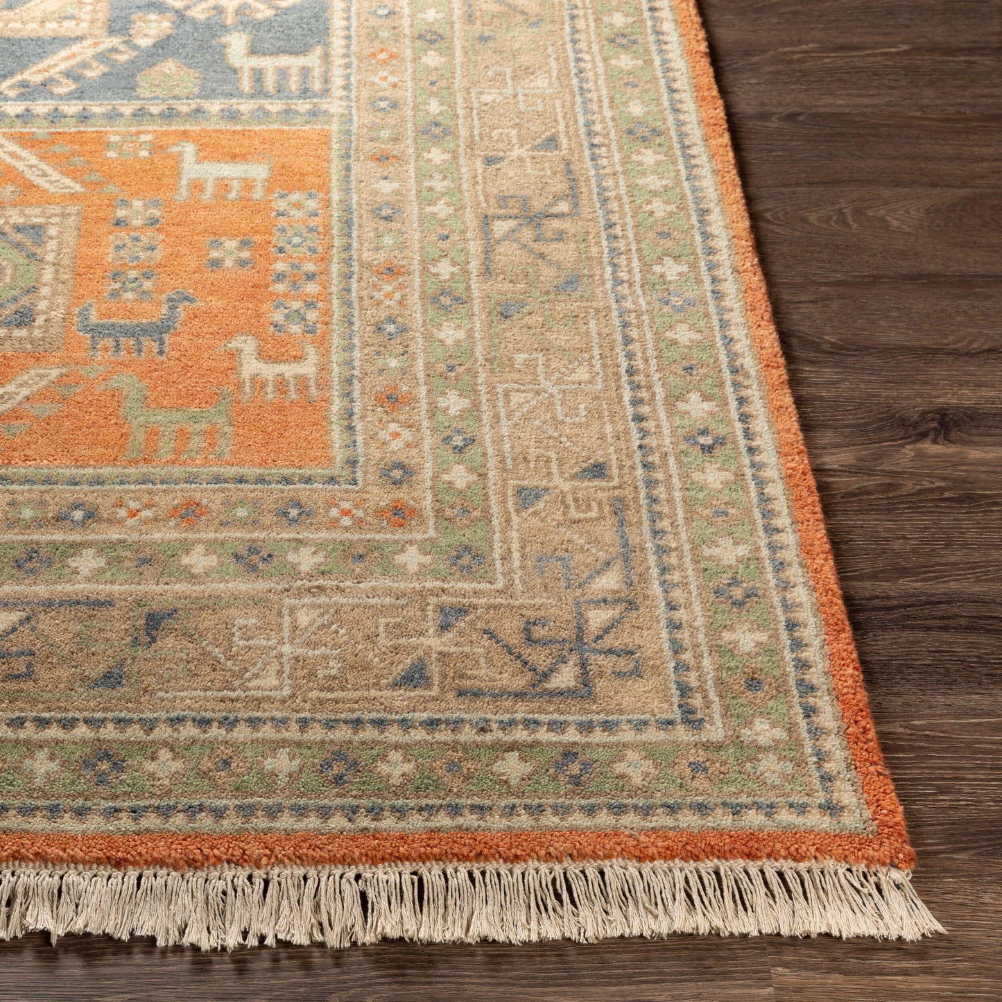Isparta ISP-1001 2' x 3' Handmade Wool Accent Rug