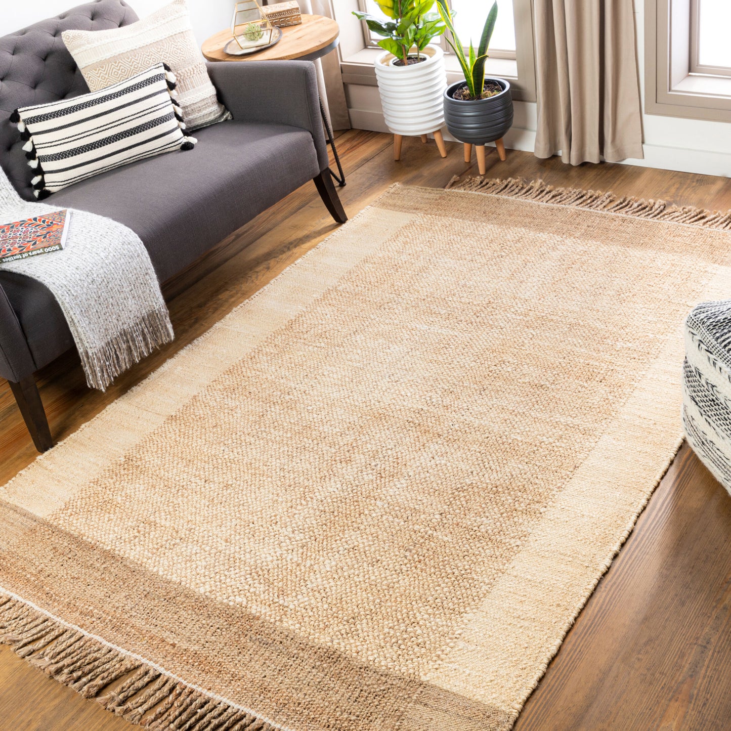 Jasmine JAM-2303 5' x 7' Handmade Jute Area Rug