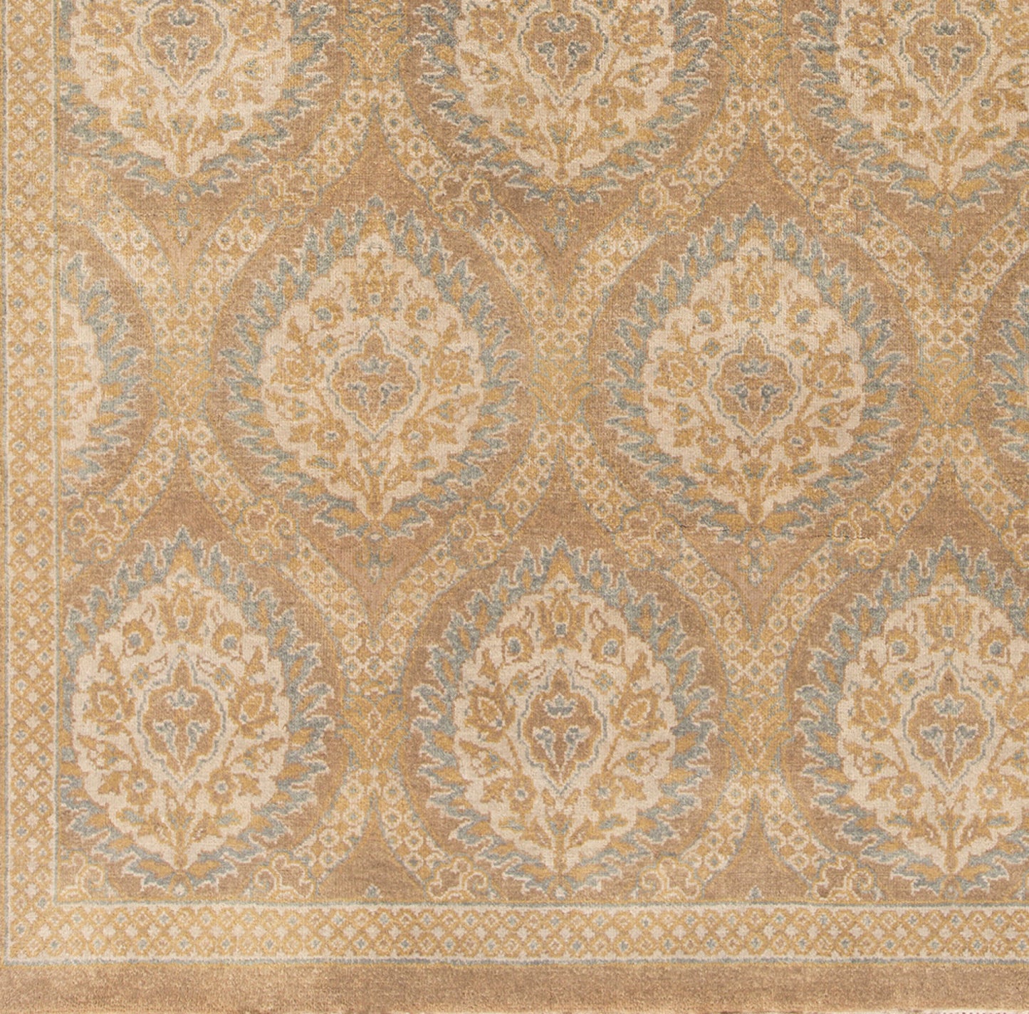 Jade JDE-3003 2' x 3' Handmade Wool Accent Rug