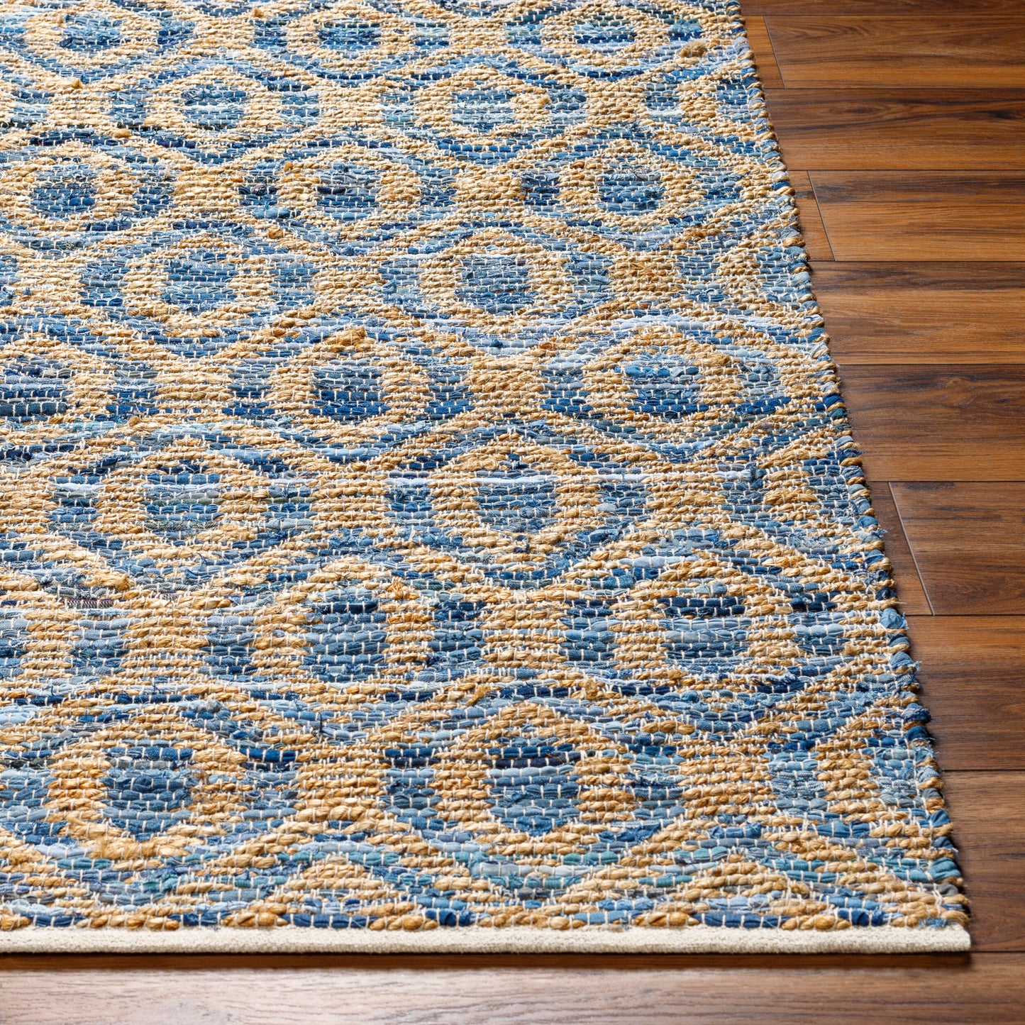 Jean JEA-2304 2' x 3' Handmade Accent Rug