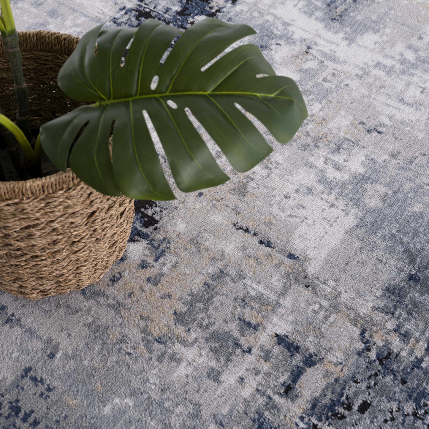 Jolie JLO-2300 Machine Woven Rug