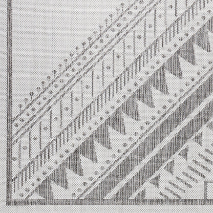 Long Beach LBH-2338 8' x 10' Machine Woven Indoor/Outdoor Area Rug