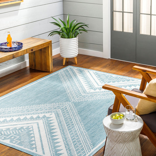 Long Beach LBH-2339 5' x 7' Machine Woven Indoor/Outdoor Area Rug