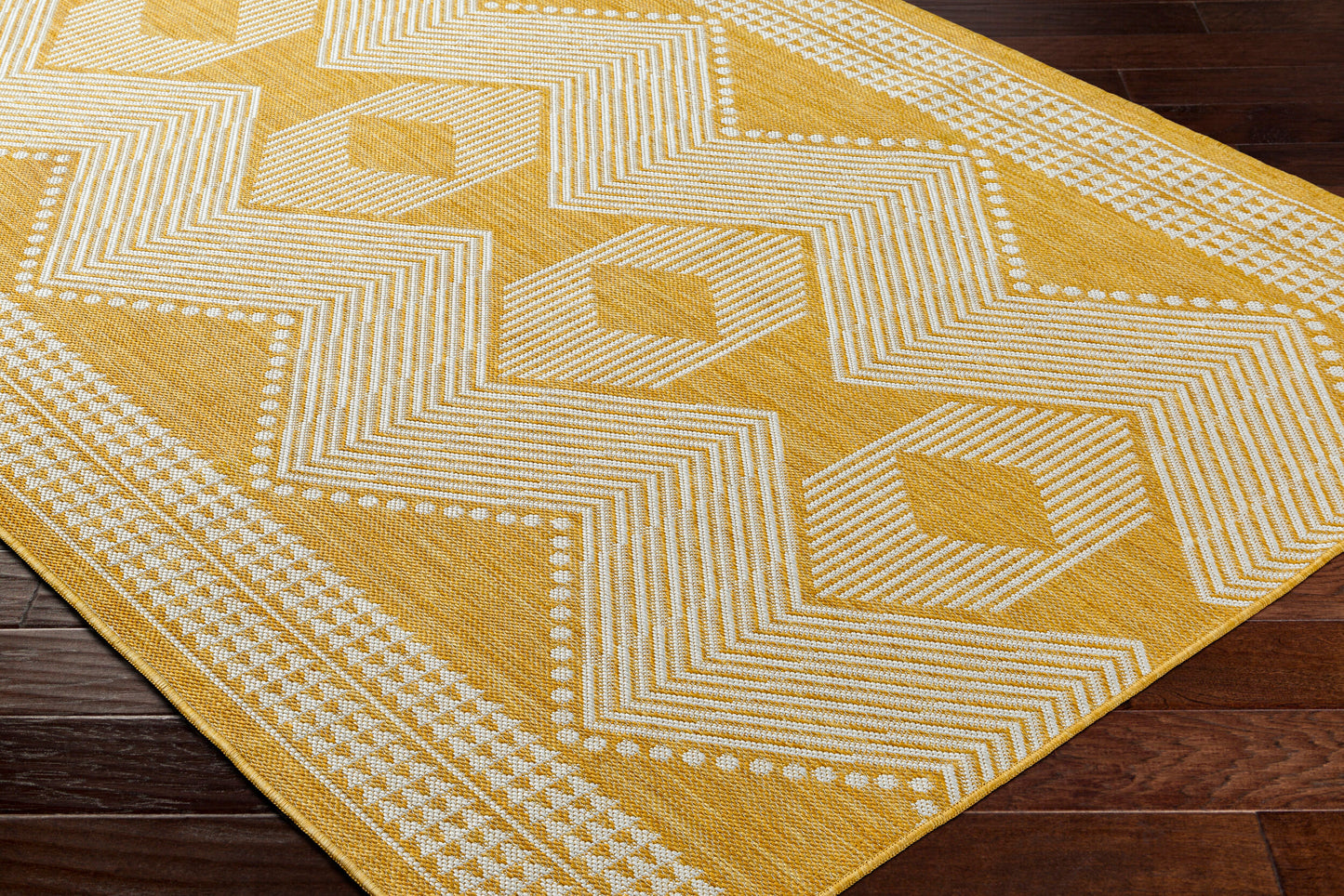 Long Beach LBH-2348 6' x 9' Machine Woven Indoor/Outdoor Area Rug