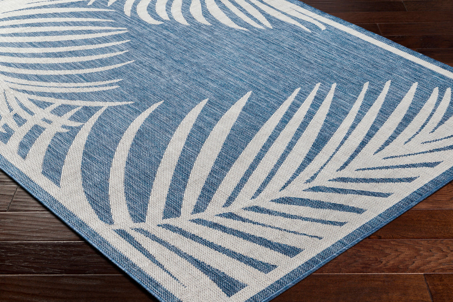 Long Beach LBH-2356 5' x 7' Machine Woven Indoor/Outdoor Area Rug