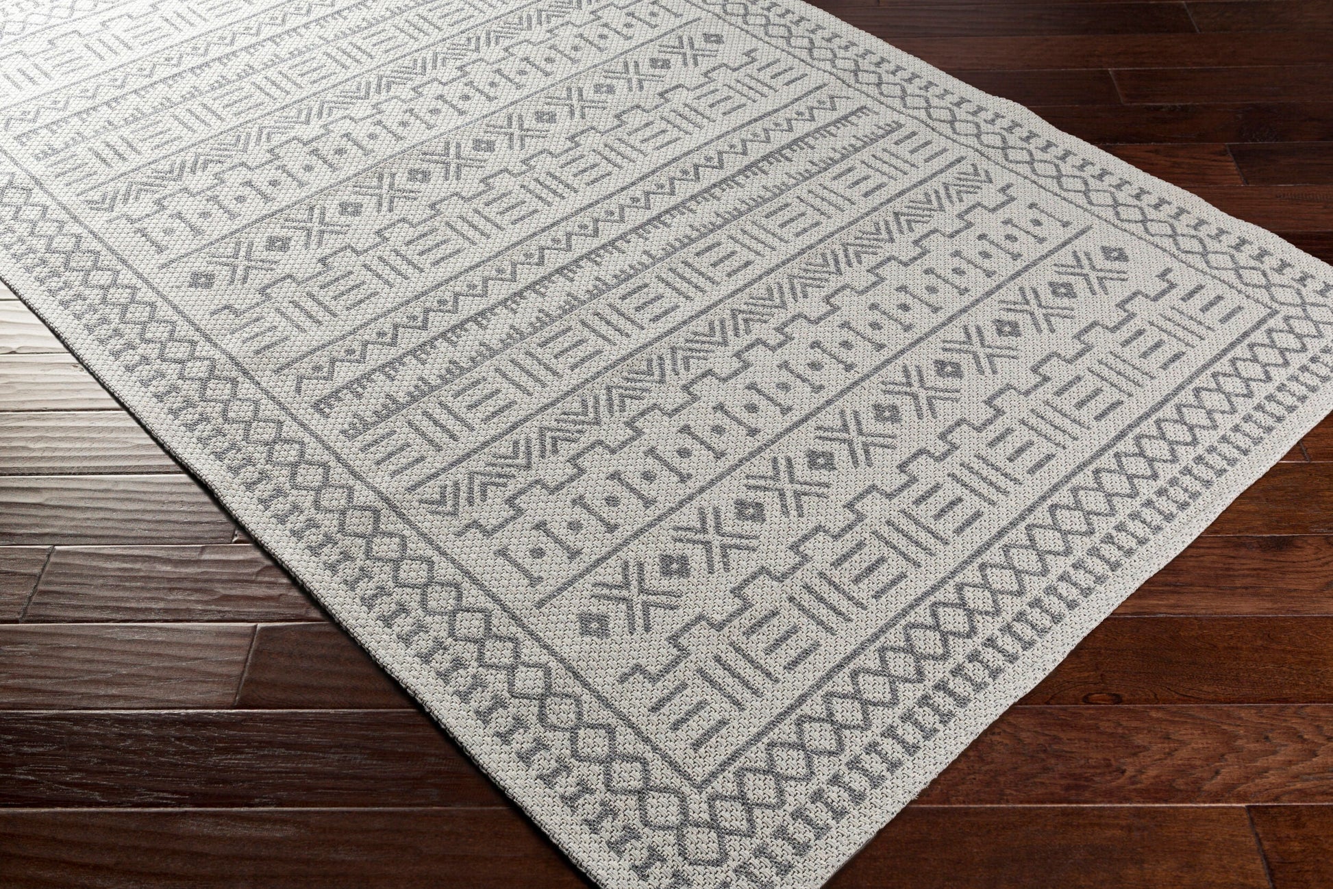 La Casa LCS-2302 Machine Woven Rug
