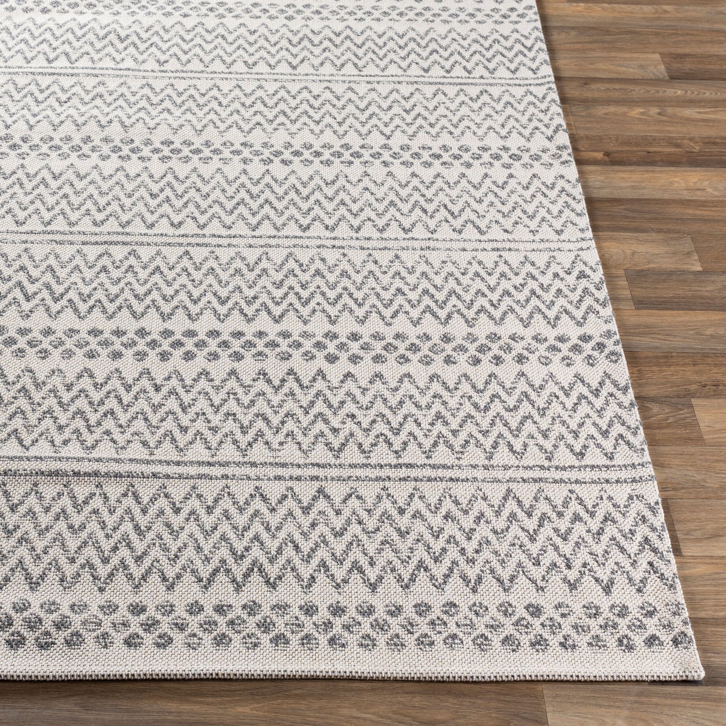 La Casa LCS-2303 2' x 3' Machine Woven Washable Accent Rug