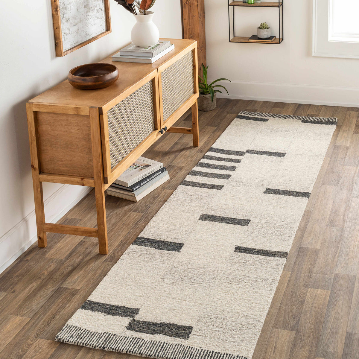 Lerici Hand Tufted Rug