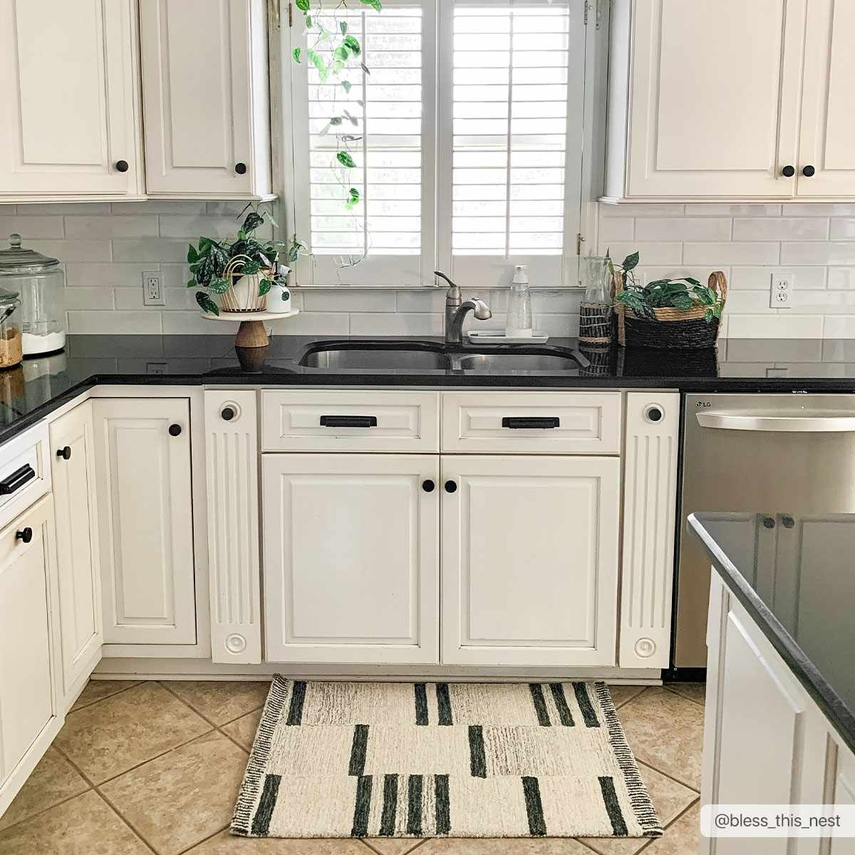 Lerici Hand Tufted Rug