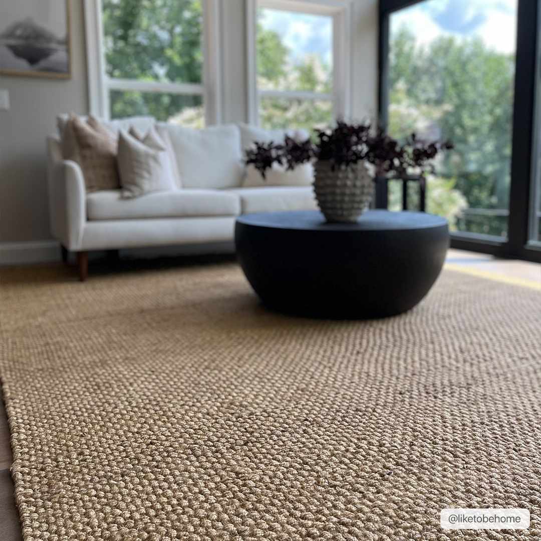 Tropica AWAP-5003 Hand Woven Rug