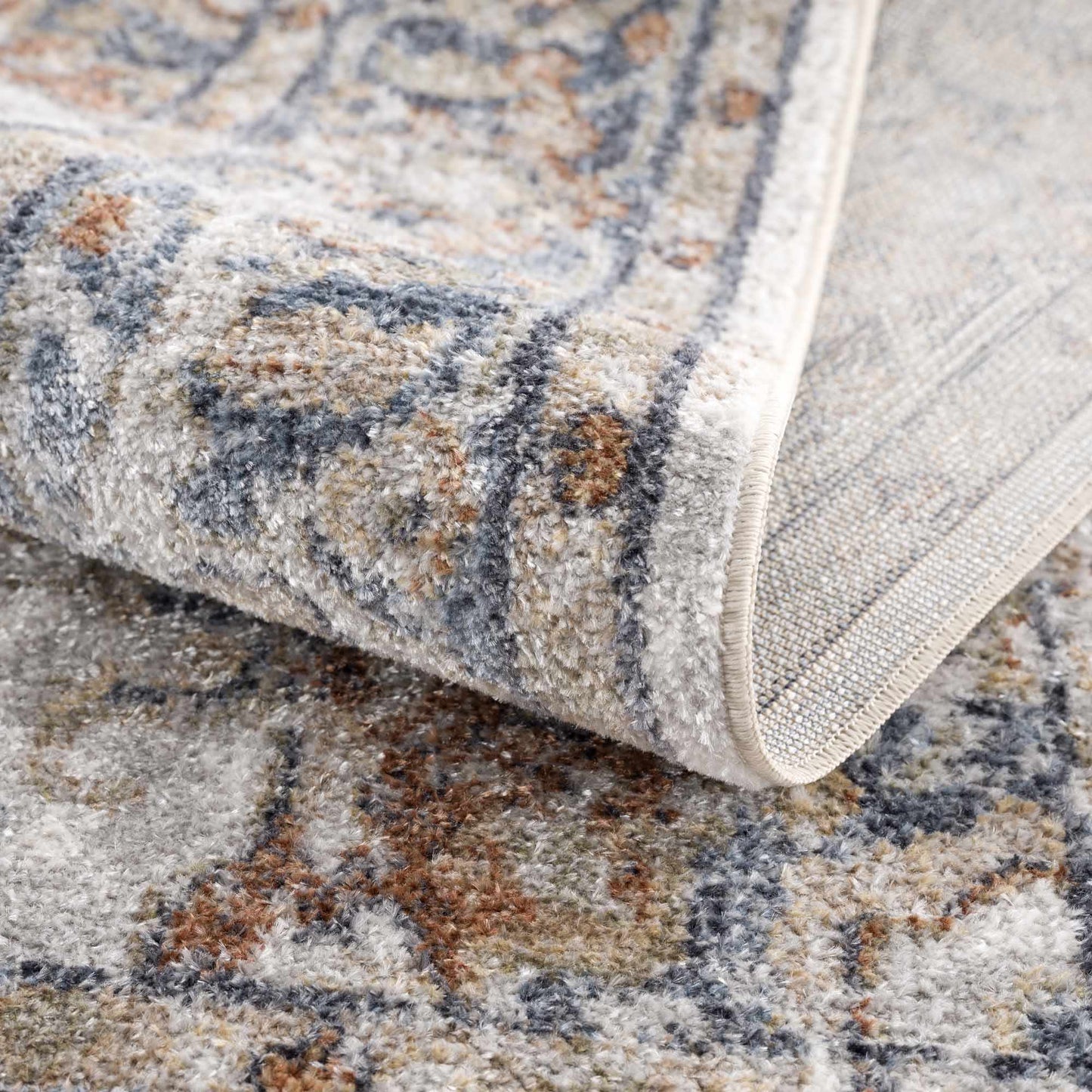 Lillian LLL-2330 Machine Woven Rug