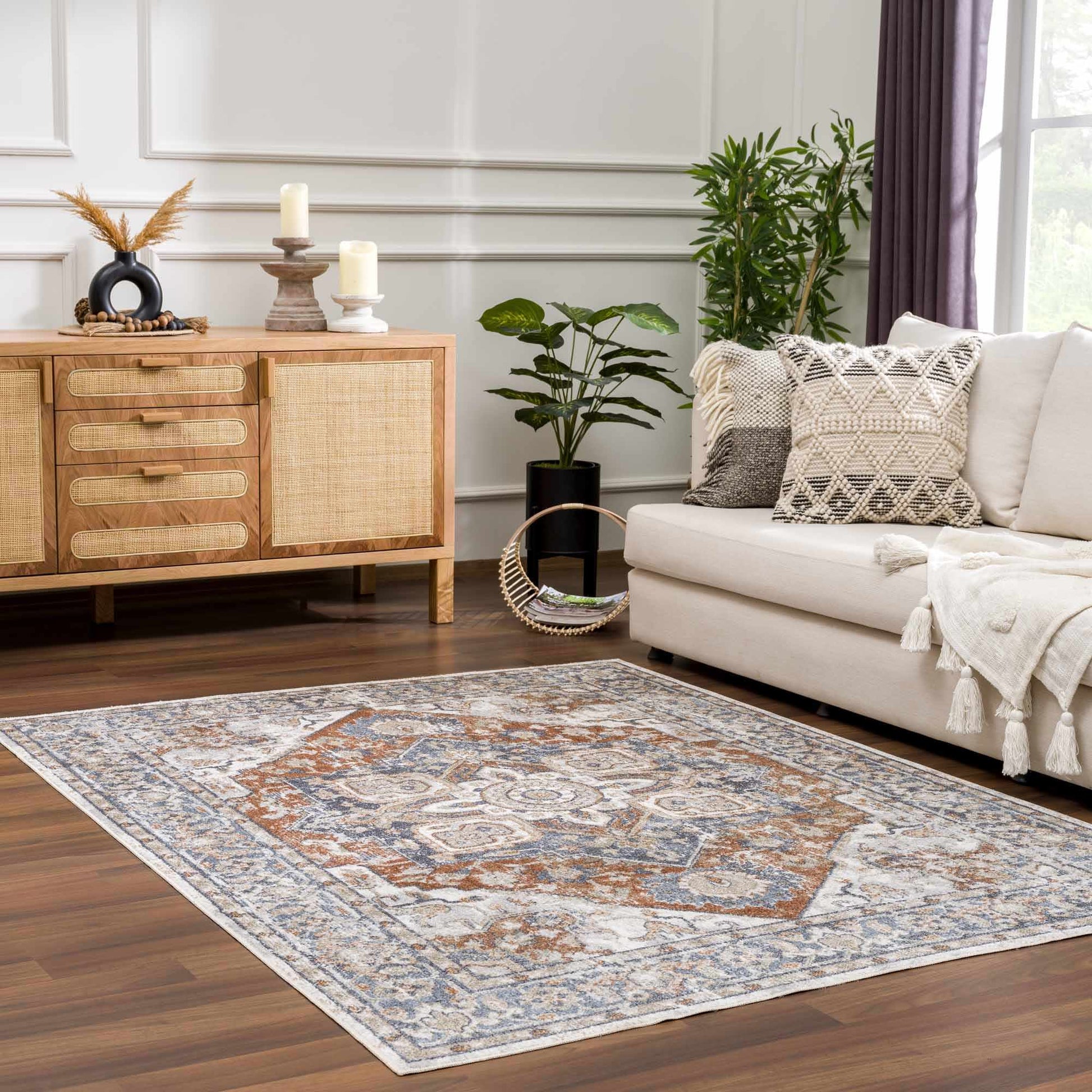 Lillian LLL-2330 Machine Woven Rug