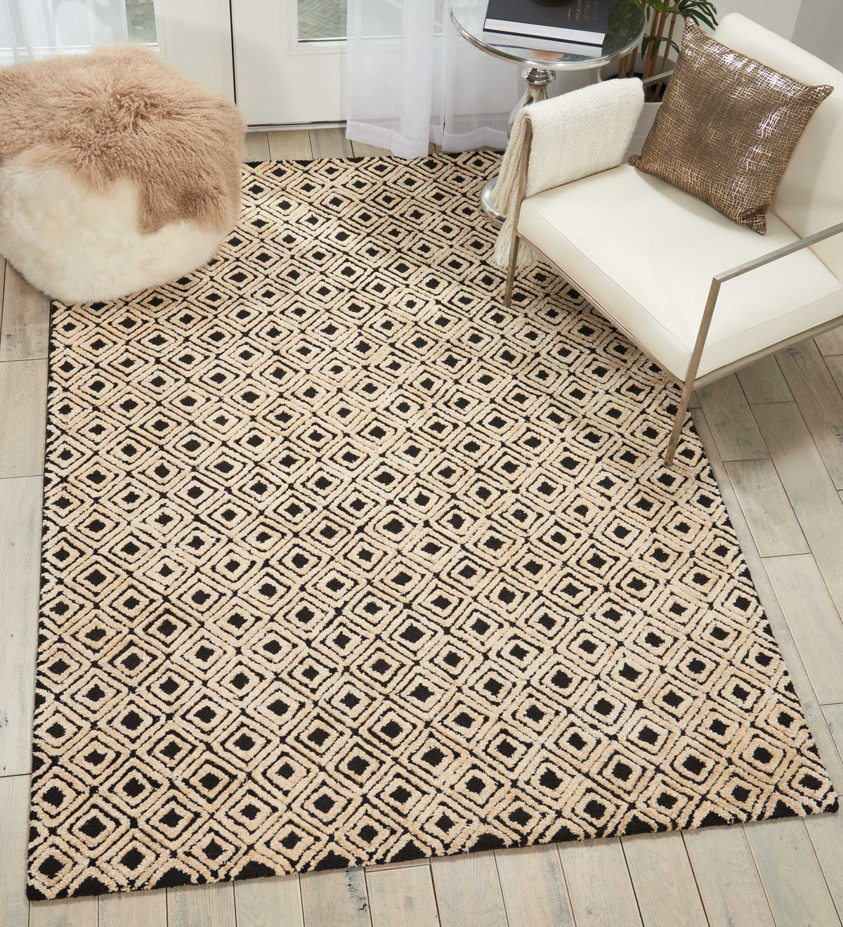 Deco Mod DEC02 Black Beige Tufted Rug