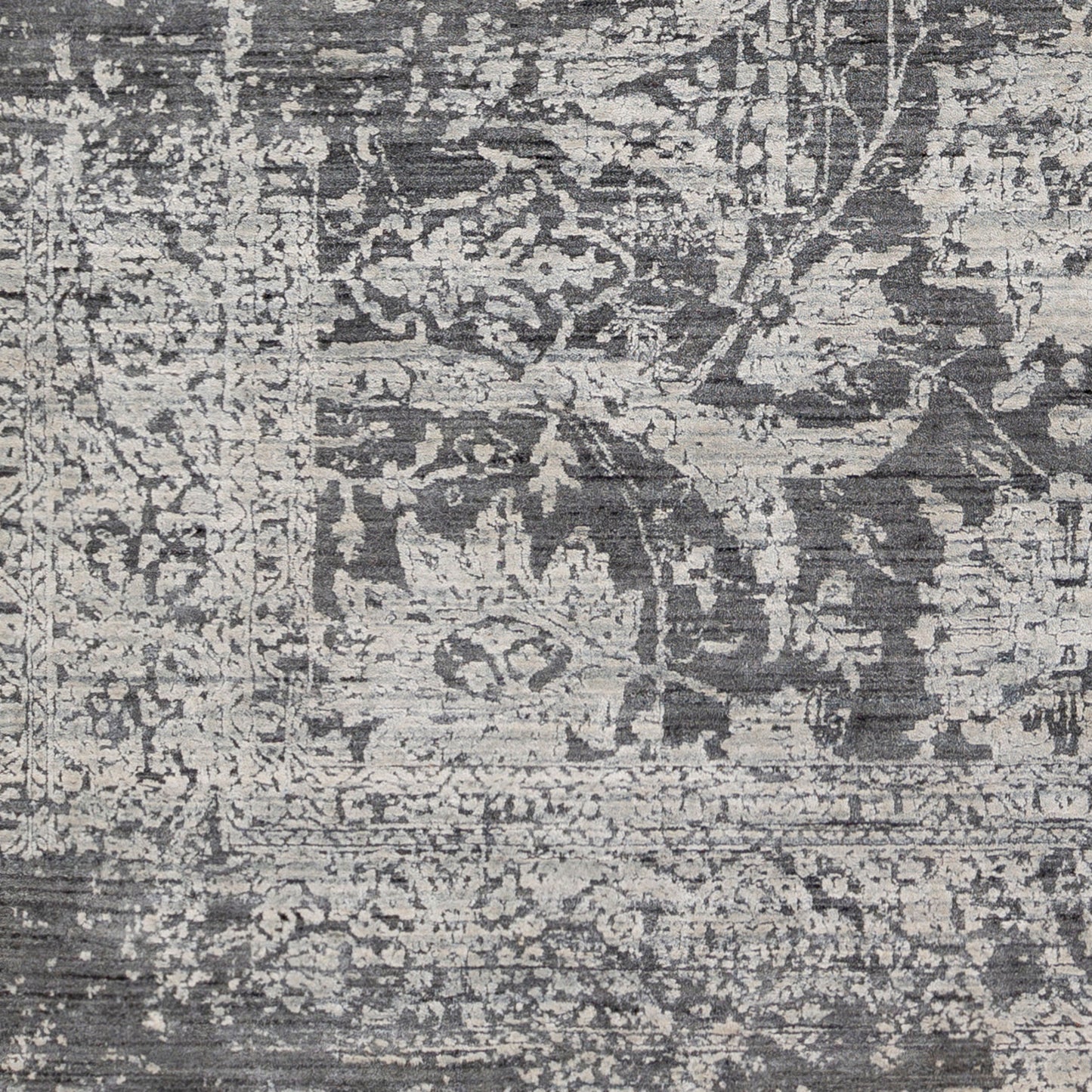 Lucknow LUC-2301 4' x 6' Handmade Area Rug