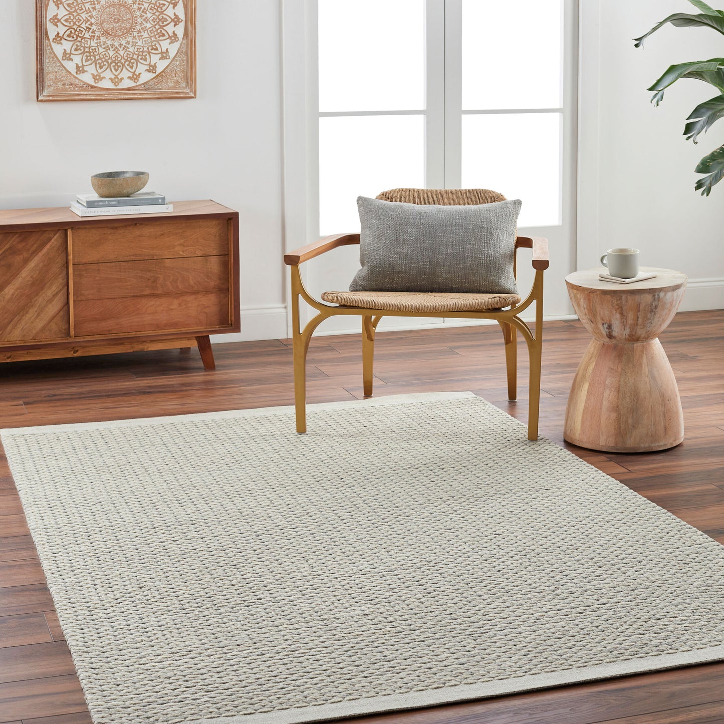Lumi LUM-2301 8' x 10' Handmade Wool Area Rug