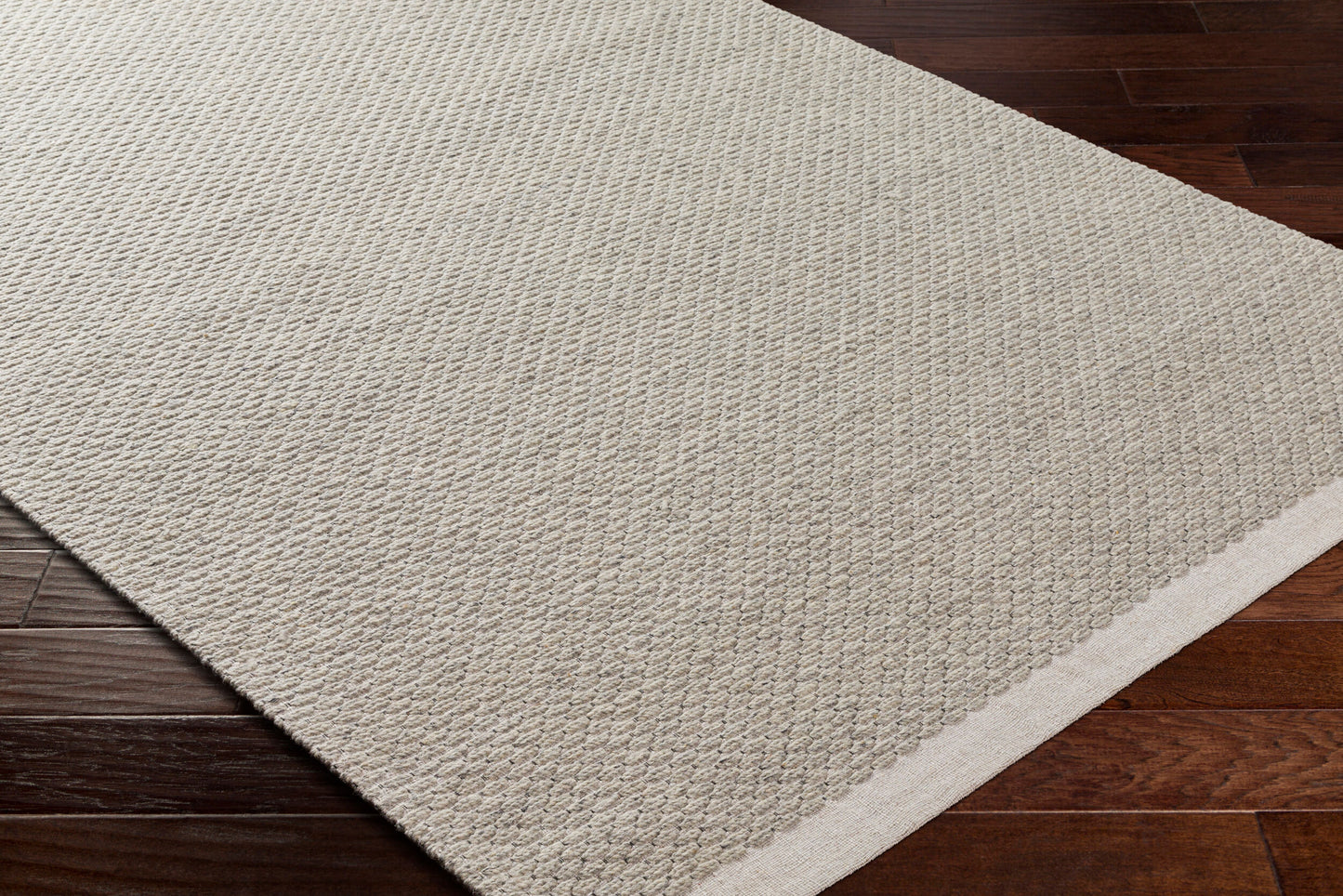 Lumi LUM-2304 5' x 7' Handmade Wool Area Rug