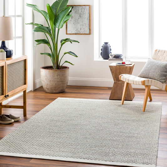 Lumi LUM-2304 5' x 7' Handmade Wool Area Rug