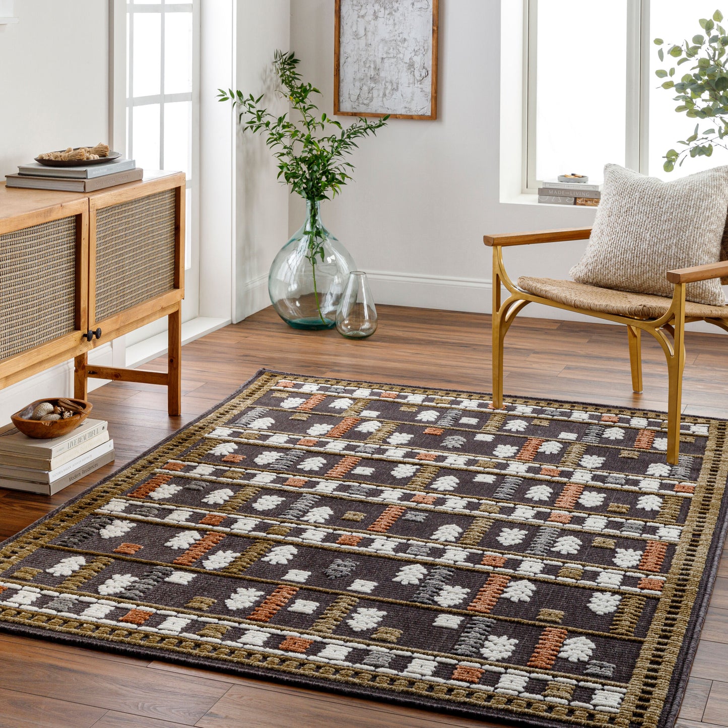 Lyna LYA-2308 2' x 3' Machine Woven Washable Accent Rug