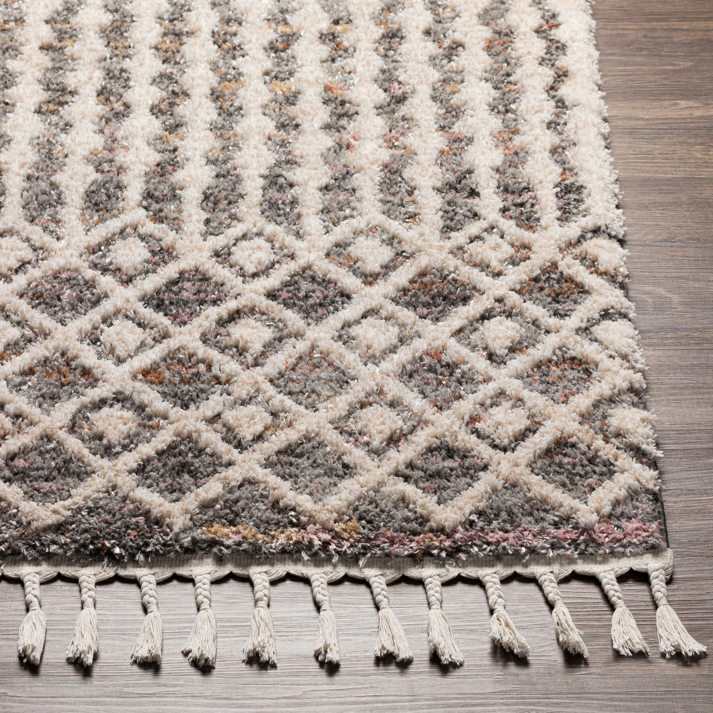 Lyon LYN-2302 5' x 7' Machine Woven Area Rug
