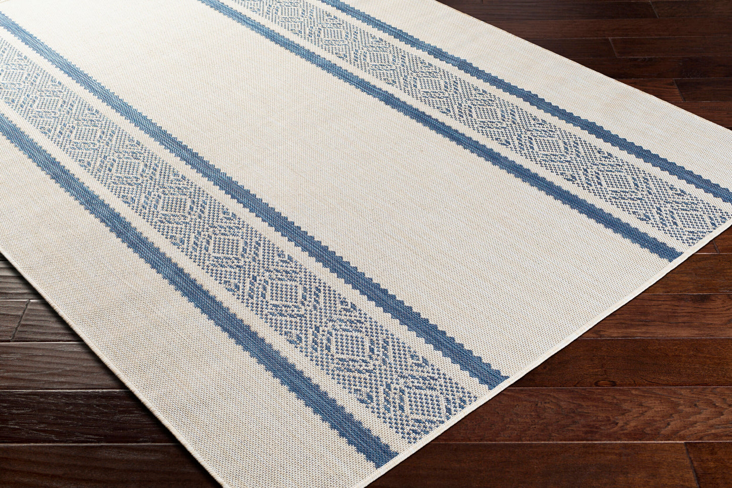 Malibu MBU-2326 5' x 7' Machine Woven Indoor/Outdoor Area Rug