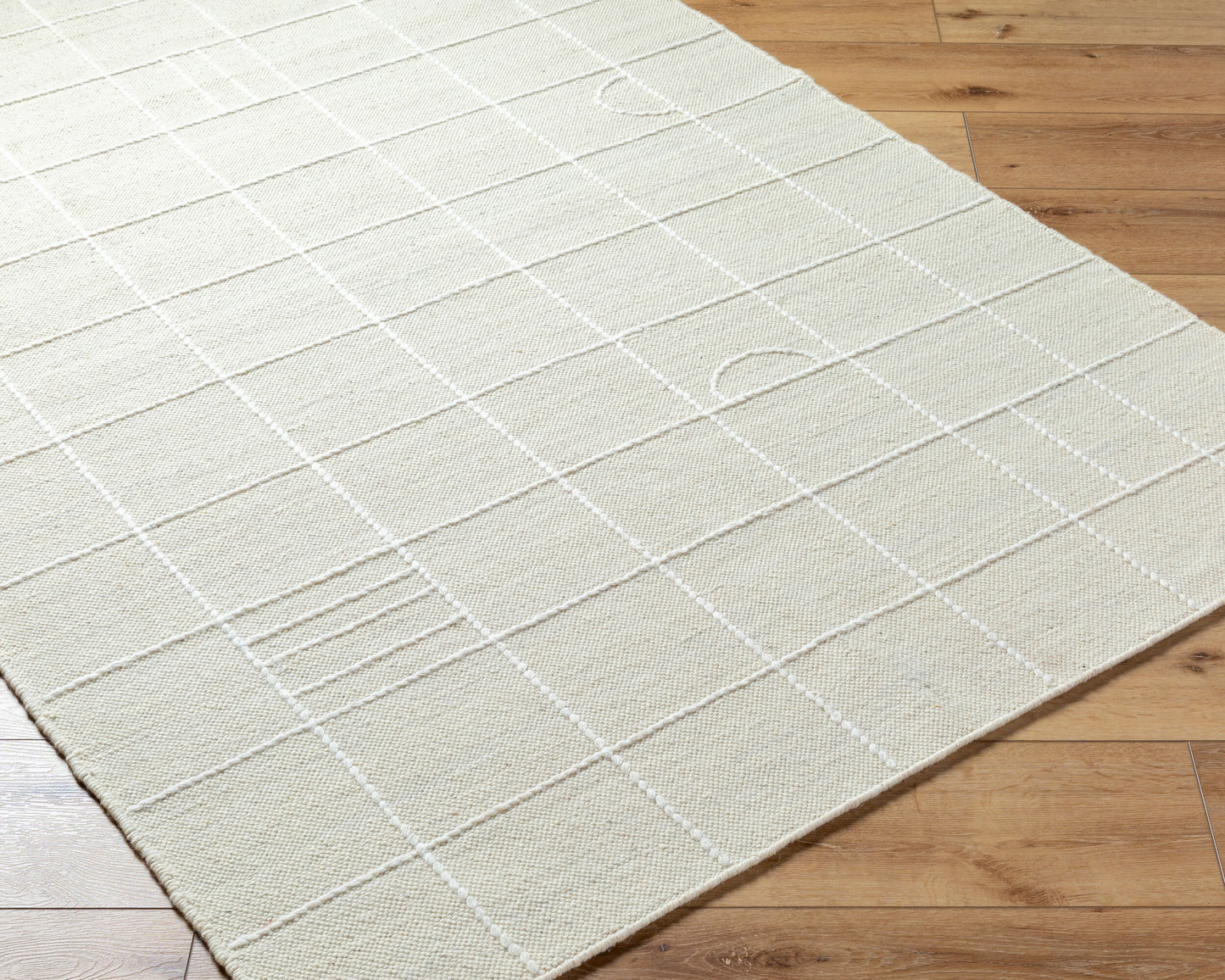 Marcela MCL-2304 2' x 3' Handmade Wool Accent Rug