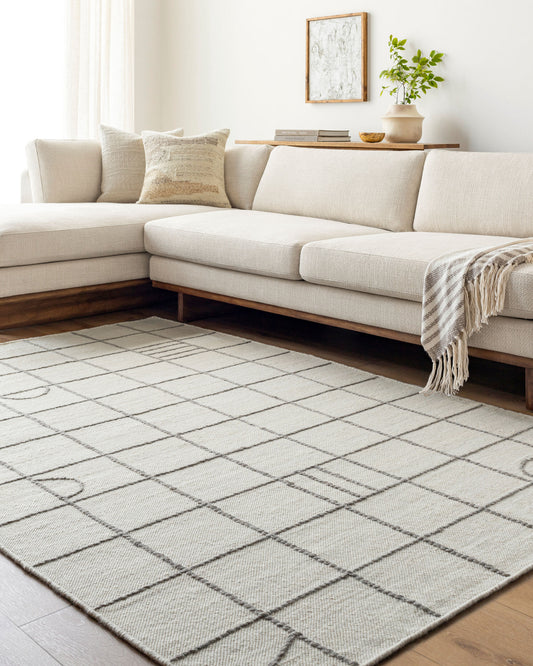 Marcela MCL-2305 2' x 3' Handmade Wool Accent Rug