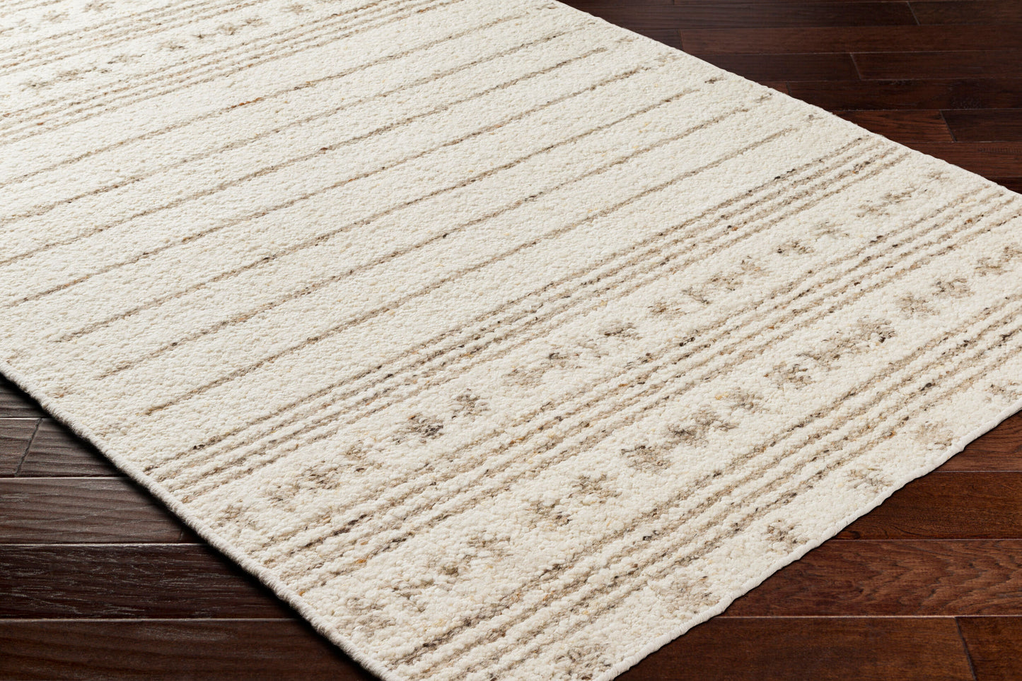 Machu Picchu MCU-1001 2' x 3' Handmade Wool Accent Rug