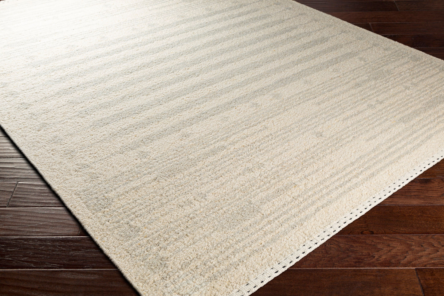 Machu Picchu MCU-1003 2' x 3' Handmade Wool Accent Rug