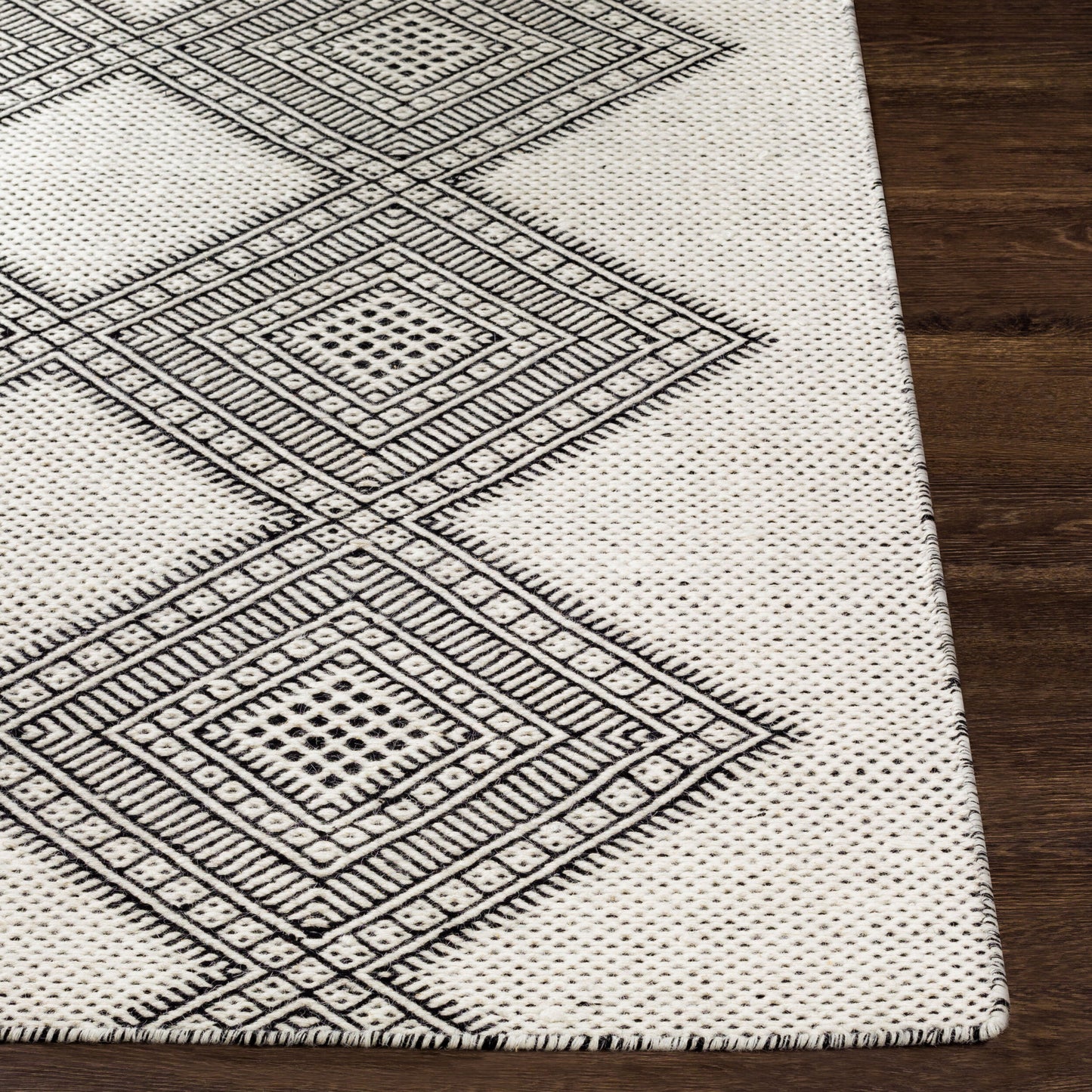 Mardin MDI-2310 2' x 3' Handmade Wool Accent Rug