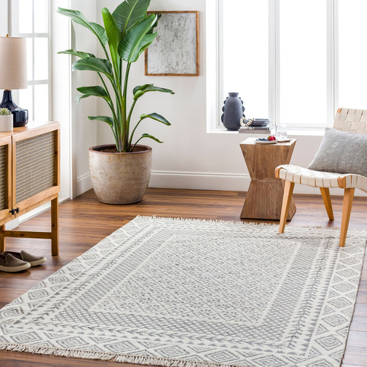 Mardin MDI-2317 2' x 3' Handmade Wool Accent Rug