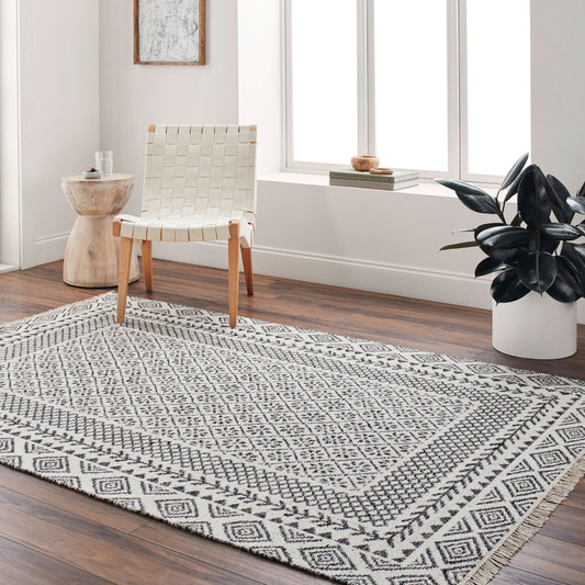 Mardin MDI-2319 2' x 3' Handmade Wool Accent Rug